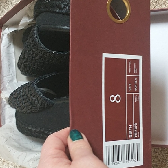 Torgeis shoes - Picture 2 of 2